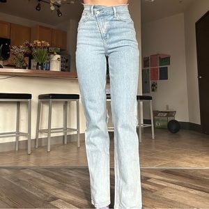 Abercrombie 90s straight jeans